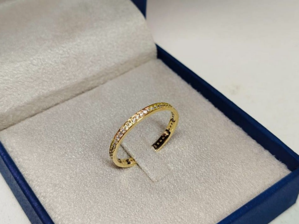 Meia Aliança de Brilhante: É Joia de Noivado, Casamento ou ‘Só’ um Presente?